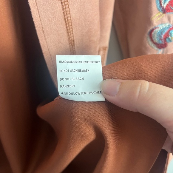 Solitaire Women’s Boho Faux Suede Floral Embroidered Jacket Mauve Pink large - Picture 5 of 6